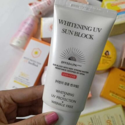 Jigott Whitening UV Sun Block Spf 50+ Pa+++ 70ml