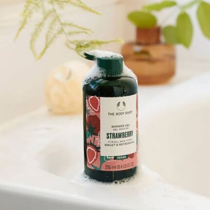 The Body Shop Strawberry Shower Gel – 250ml
